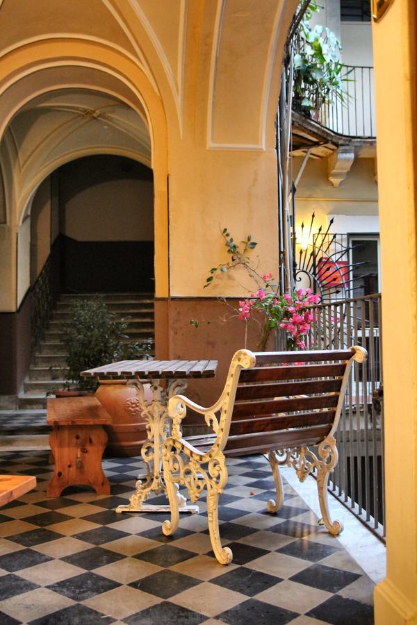 Cortile Stesicoro Bed and Breakfast Κατάνια Εξωτερικό φωτογραφία